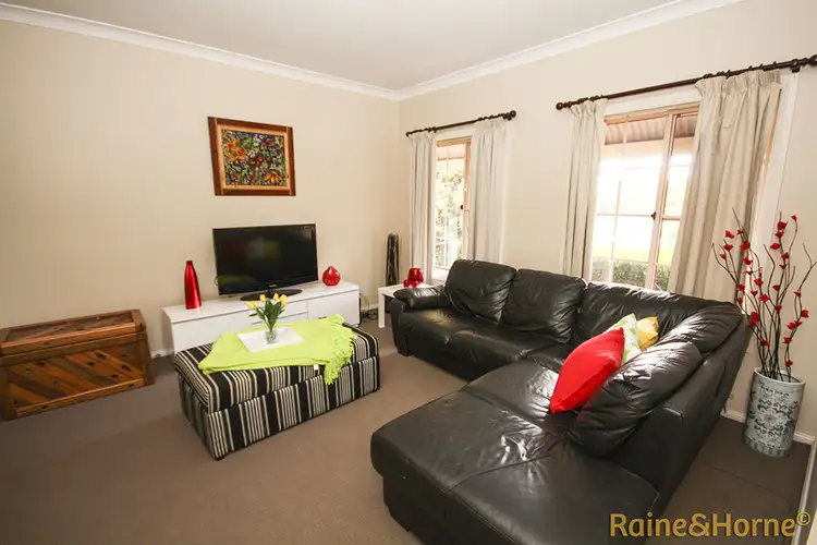 17 Murrayfield Drive, Dubbo NSW 2830