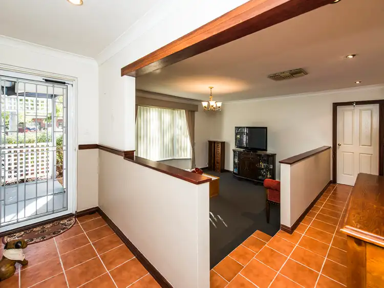 Fifth view of Homely house listing, 3 Cootamundra Way, Maida Vale WA 6057