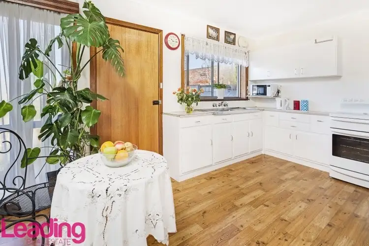 Second view of Homely unit listing, Unit 4/24 Barkly Street, Sunbury VIC 3429