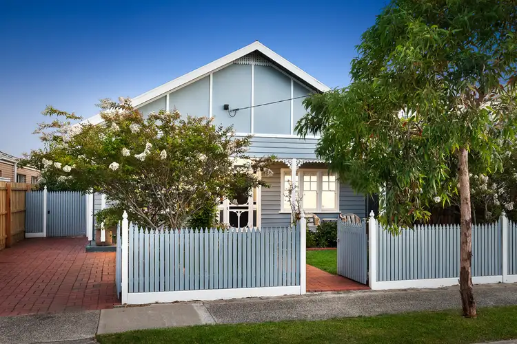 32 Catherine Avenue, Chelsea VIC 3196