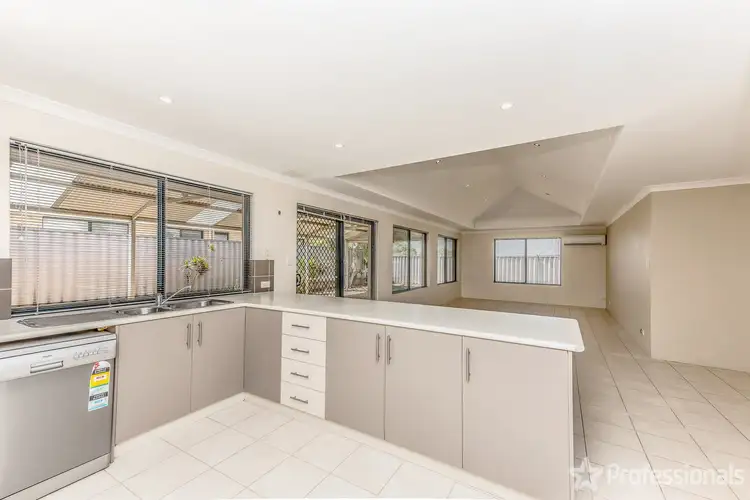 Seventh view of Homely house listing, 29 Neptune Corner, Glenfield WA 6532