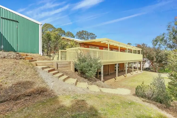 6 Devereux Street, Macclesfield SA 5153