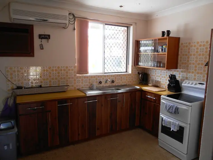 Second view of Homely house listing, 39 Woodley Way, Parmelia WA 6167