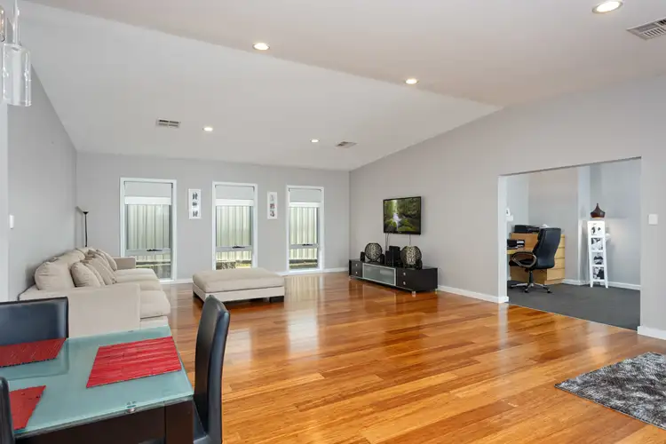 Third view of Homely house listing, 162 Brooklyn Drive, Bourkelands NSW 2650