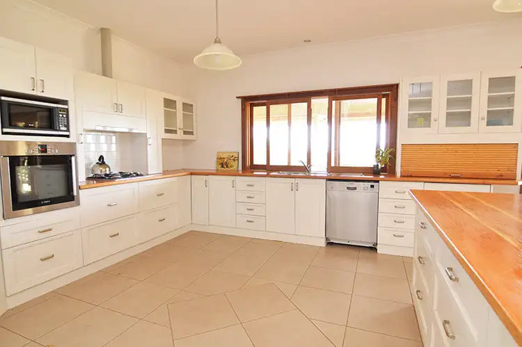Fourth view of Homely house listing, 183 McEdward Street, Cabarita VIC 3505