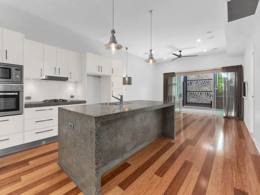 Main view of Homely apartment listing, 2/42 Ferry Road, West End QLD 4101