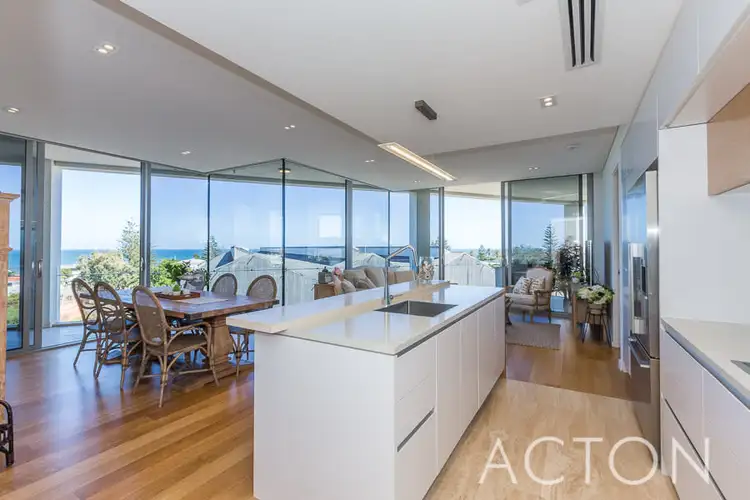 13/9 McCabe Street, North Fremantle WA 6159