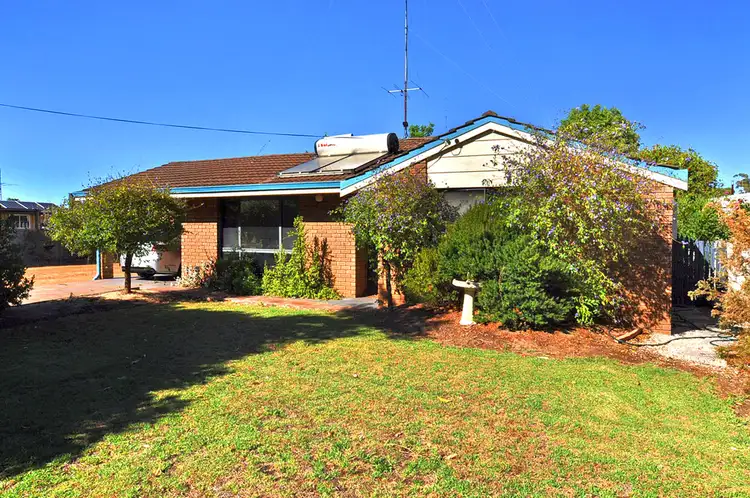 23 Clarke Street, Burekup WA 6227