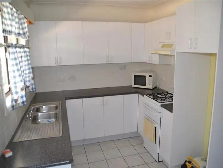 Fifth view of Homely rural property listing, 8 Pine Close, Mudgee NSW 2850