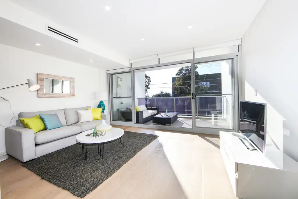 Main view of Homely apartment listing, 2/90 Tennyson Road, Mortlake NSW 2137