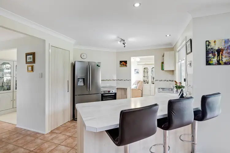 Fifth view of Homely house listing, 2 Sweetlip Court, Birkdale QLD 4159
