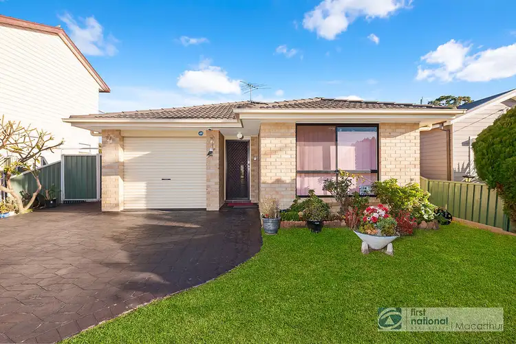 3 Warwick Street, Minto NSW 2566