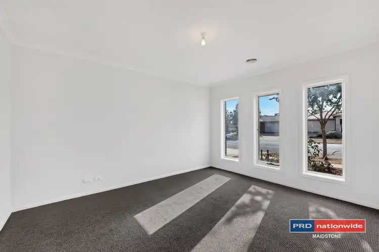 Sixth view of Homely house listing, 25 Kinglake Drive, Manor Lakes VIC 3024