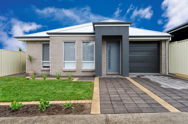 2 Taynton Terrace, Morphett Vale SA 5162