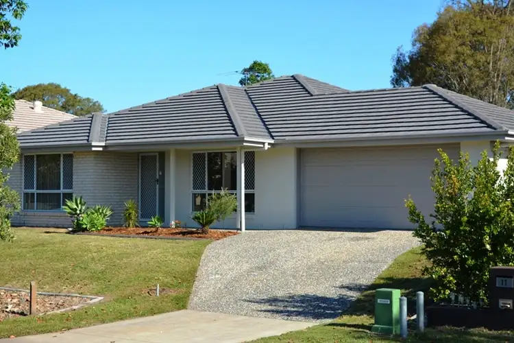 9 Adam Street, Beachmere QLD 4510