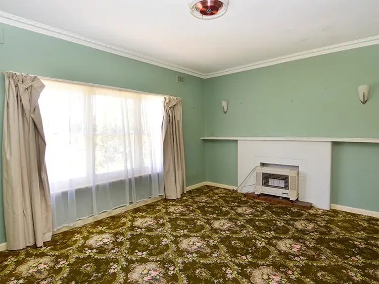 Fourth view of Homely house listing, 8 Tecoma Street, Red Cliffs VIC 3496