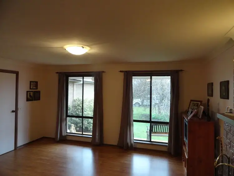 Fifth view of Homely house listing, 10 Sunnyside Crescent, Walla Walla NSW 2659