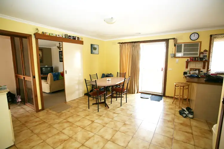 Fifth view of Homely house listing, 98 Kookaburra Avenue, Werribee VIC 3030