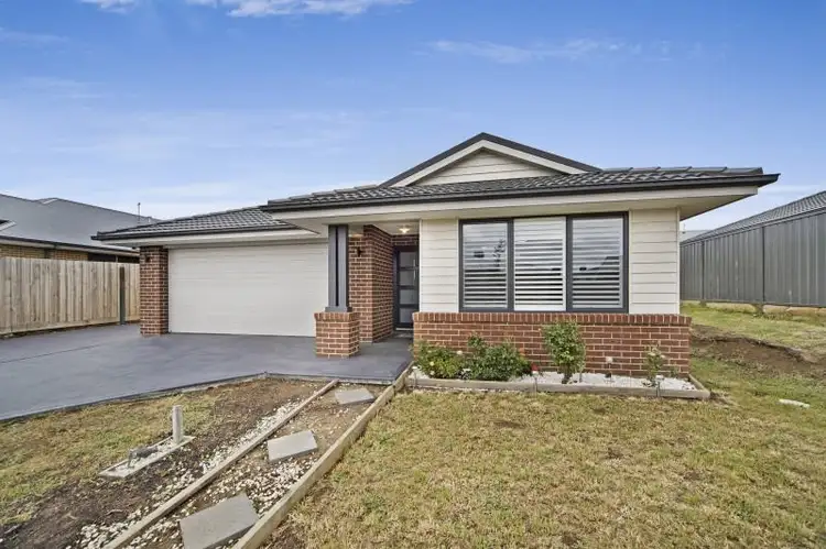 4 Buckland Boulevard, Gisborne VIC 3437