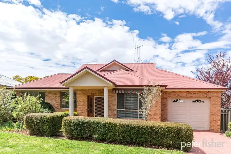 6 Sampson Street, Orange NSW 2800