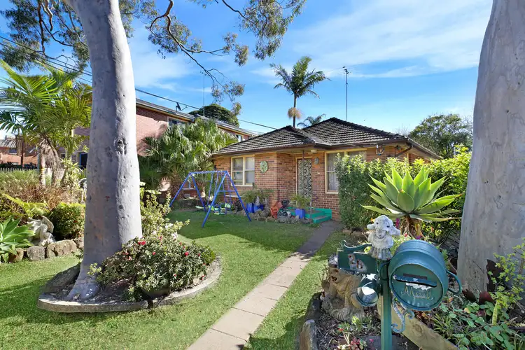 28 New Orleans Crescent, Maroubra NSW 2035