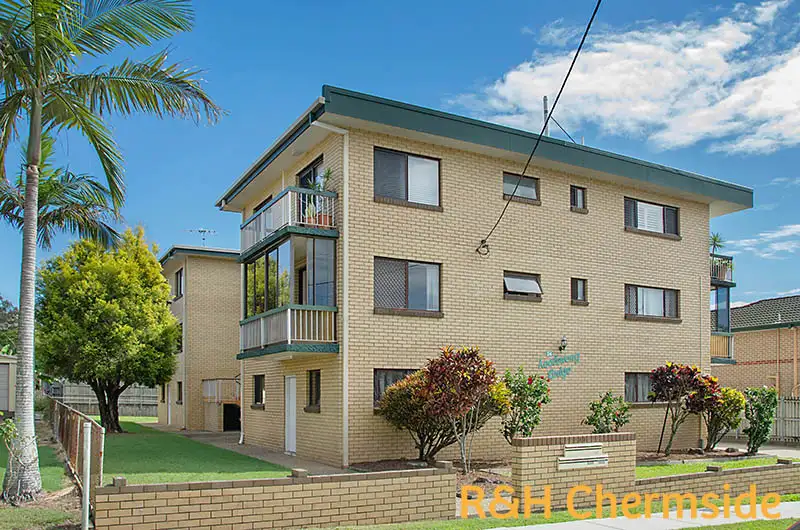 Main view of Homely unit listing, 2/34 Farnell St, Chermside QLD 4032