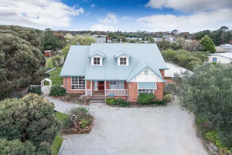 40 Melvins Road, Riddells Creek VIC 3431