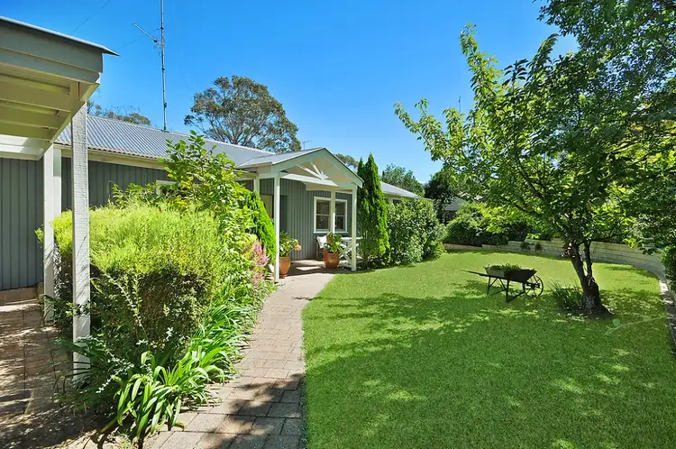 25 Jersey Avenue, Leura NSW 2780