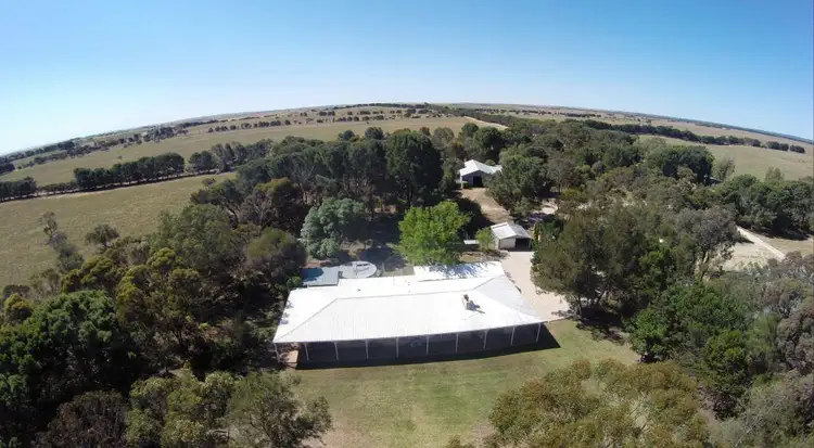 563 McIntosh Way, Meningie SA 5264