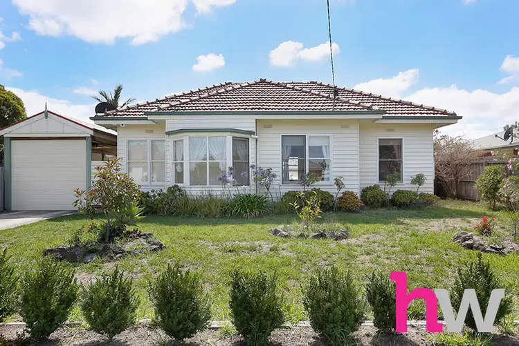 5 McNeill Avenue, East Geelong VIC 3219