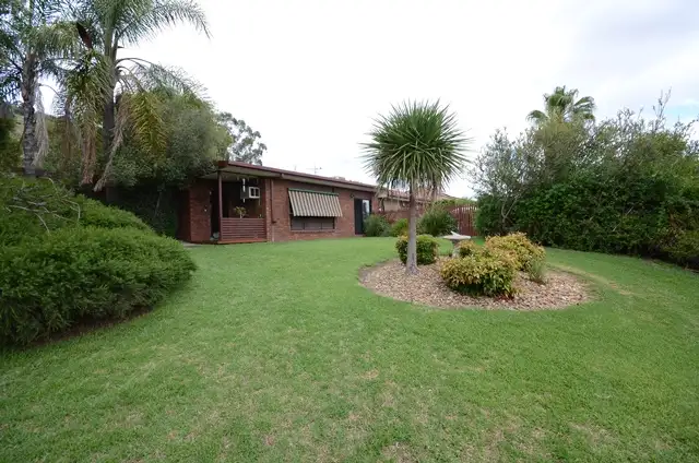 12 McCulloch Crescent, Wodonga VIC 3690