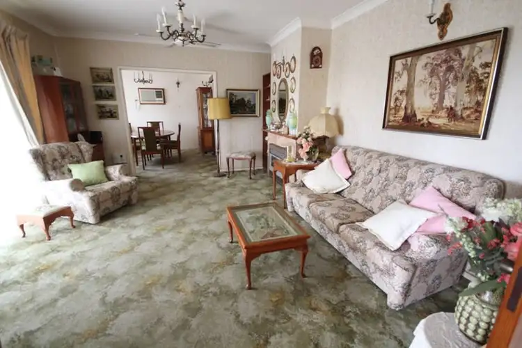 Sixth view of Homely house listing, 8 Wyoming Close, Taree NSW 2430