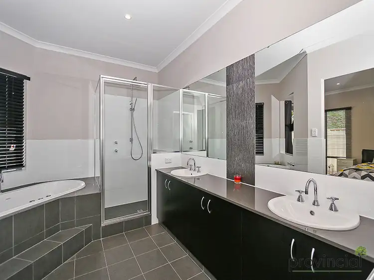 44A Boonooloo Road, Kalamunda WA 6076