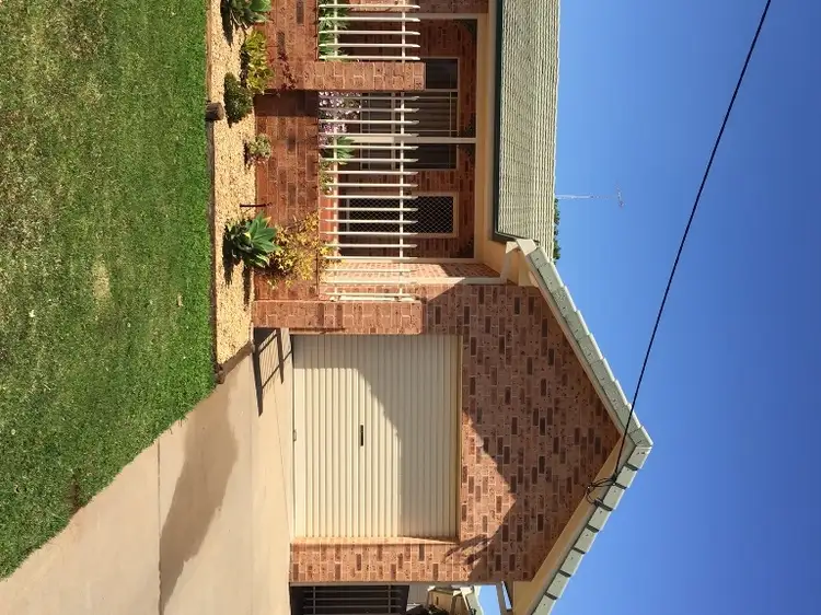 2/45 Bowditch Place, Griffith NSW 2680
