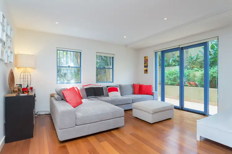 2/11-17 Wairoa Avenue, North Bondi NSW 2026