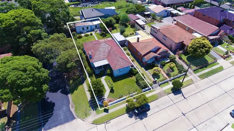 62 Cabarita Road, Concord NSW 2137