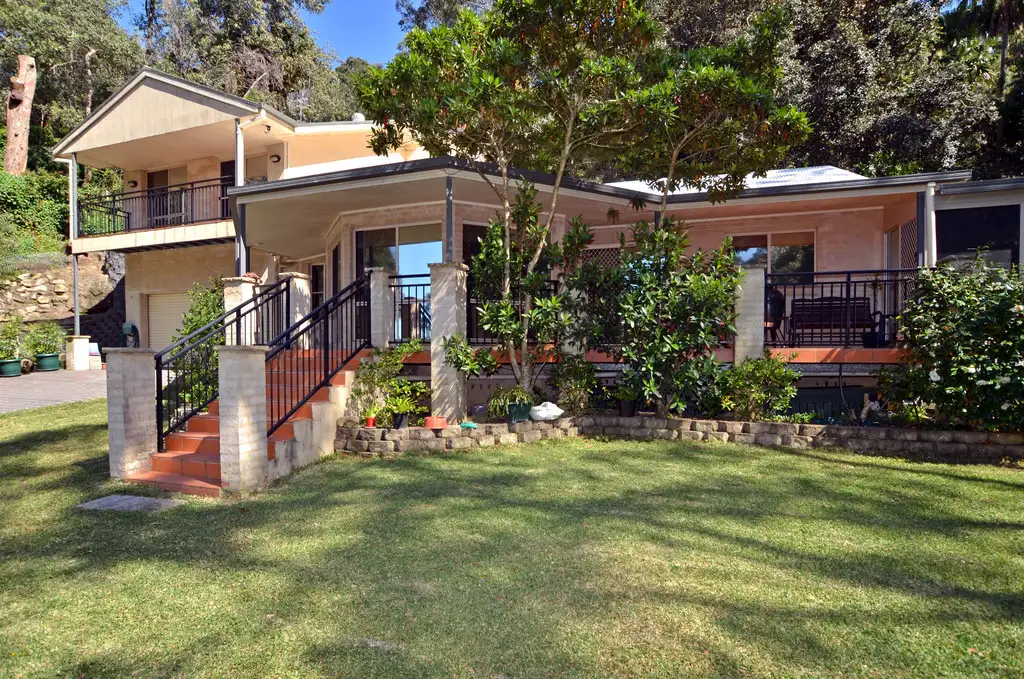 Main view of Homely house listing, 10 Raymond Road, Phegans Bay NSW 2256