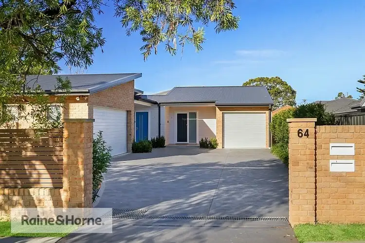 2/64 Gallipoli Avenue, Blackwall NSW 2256