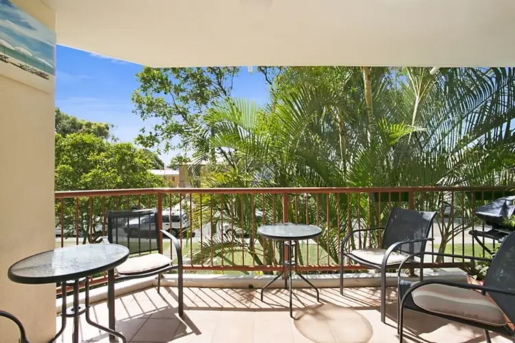 Unit @ 6 Petrel Avenue, Mermaid Beach QLD 4218