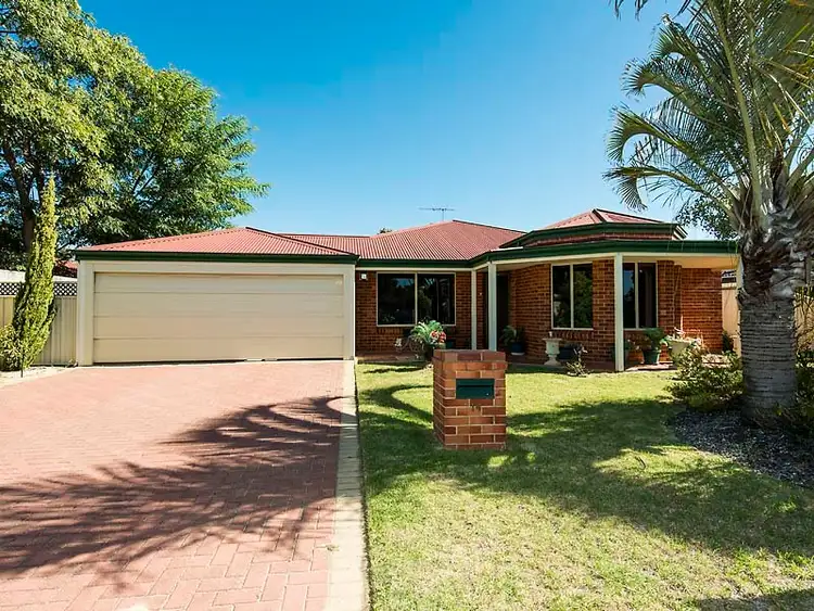 14 Feeney Gardens, High Wycombe WA 6057