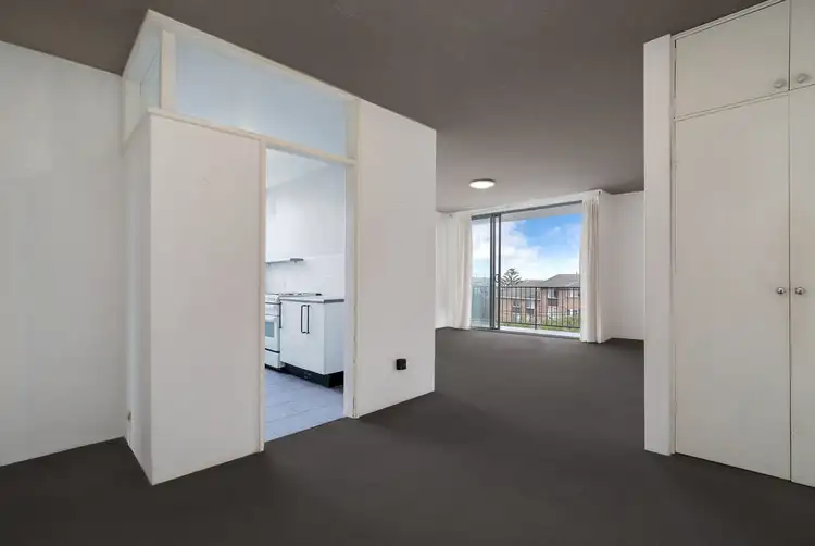 Fifth view of Homely apartment listing, 4/4 Brown Road, Maroubra NSW 2035