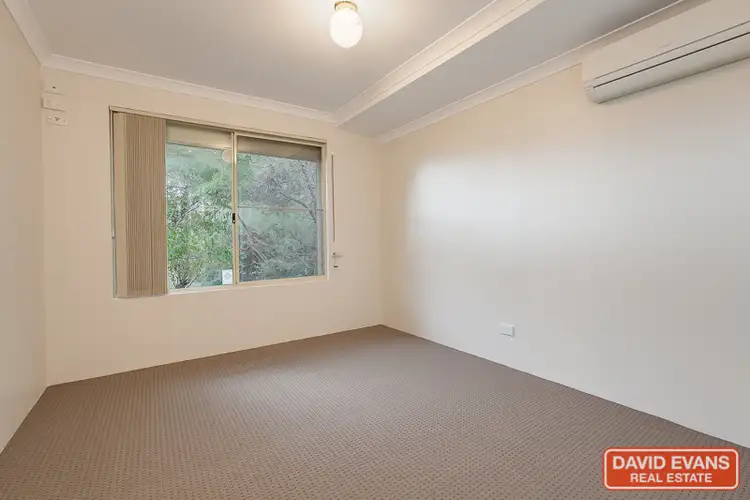 Sixth view of Homely house listing, 6 Walmer Place, Orelia WA 6167