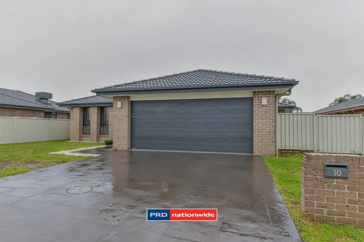 Main view of Homely house listing, 10 Bowman Drive, Tamworth NSW 2340