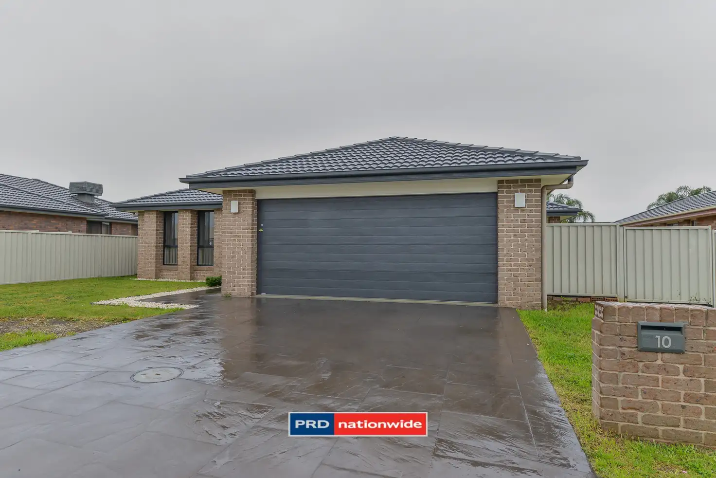 Main view of Homely house listing, 10 Bowman Drive, Tamworth NSW 2340