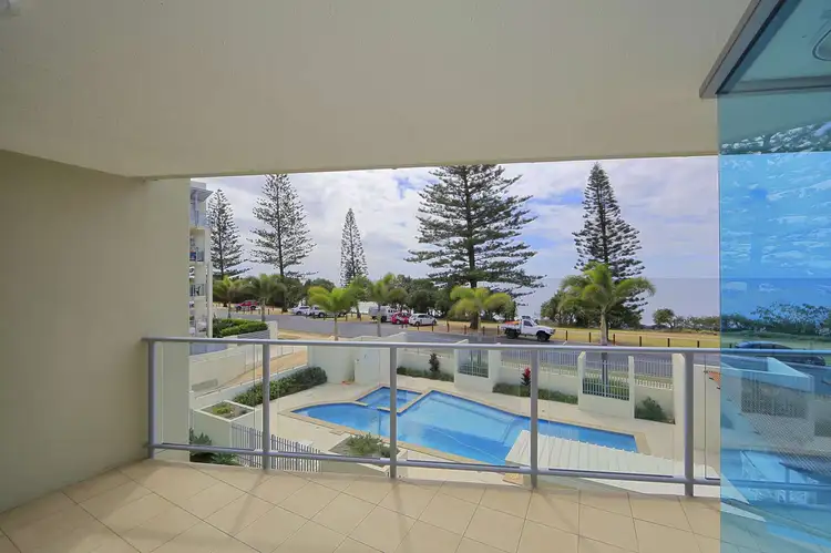 Unit 16, Dwell, 107 Esplanade, Bargara QLD 4670