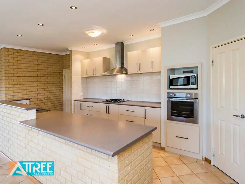 Main view of Homely house listing, 34 Claridge Circle, Thornlie WA 6108