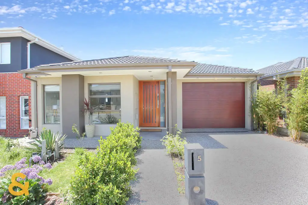Main view of Homely house listing, 5 Braveheart Road, Craigieburn VIC 3064