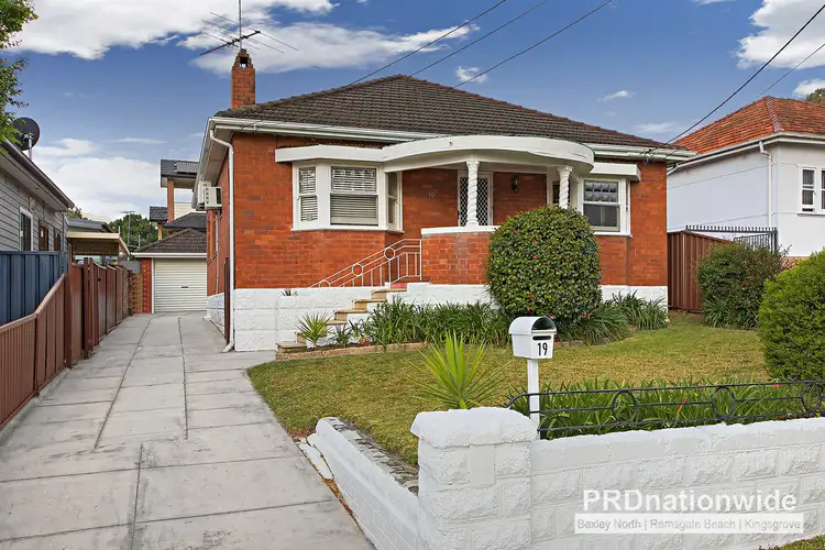 19 Ada Street, Kingsgrove NSW 2208