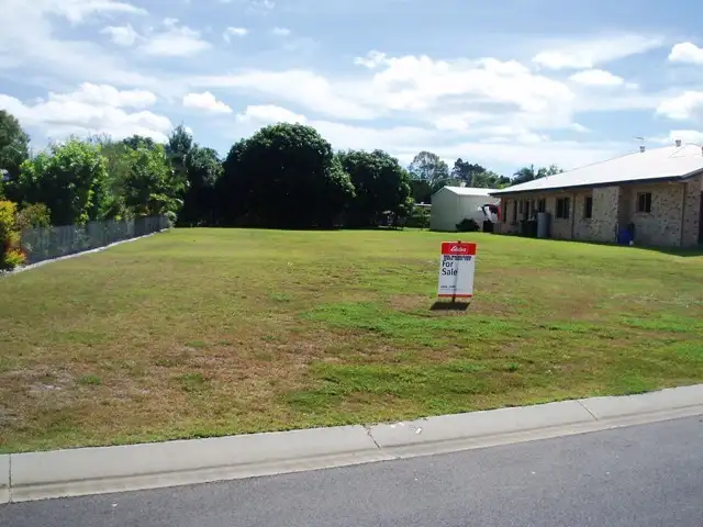 68 Sunrise Cr, Burrum Heads QLD 4659