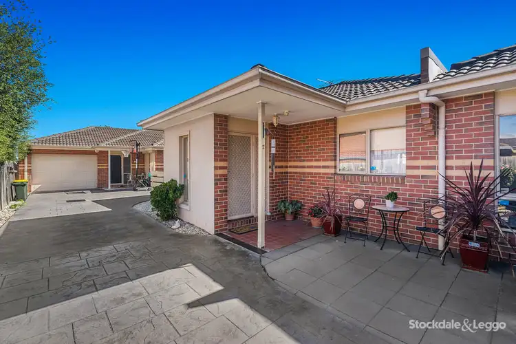 2/41 Rhodes Parade, Oak Park VIC 3046